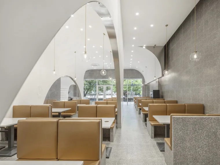 盐田简单而又充满仪式感的烤肉店餐饮空间设计
